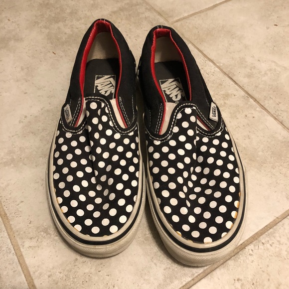 polka dot slip on vans